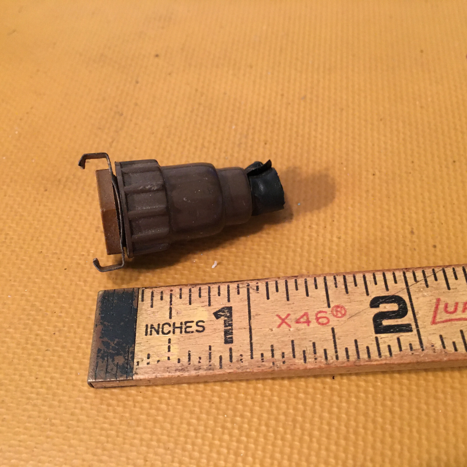 1 Winchester 10 pin Female Circular Connector