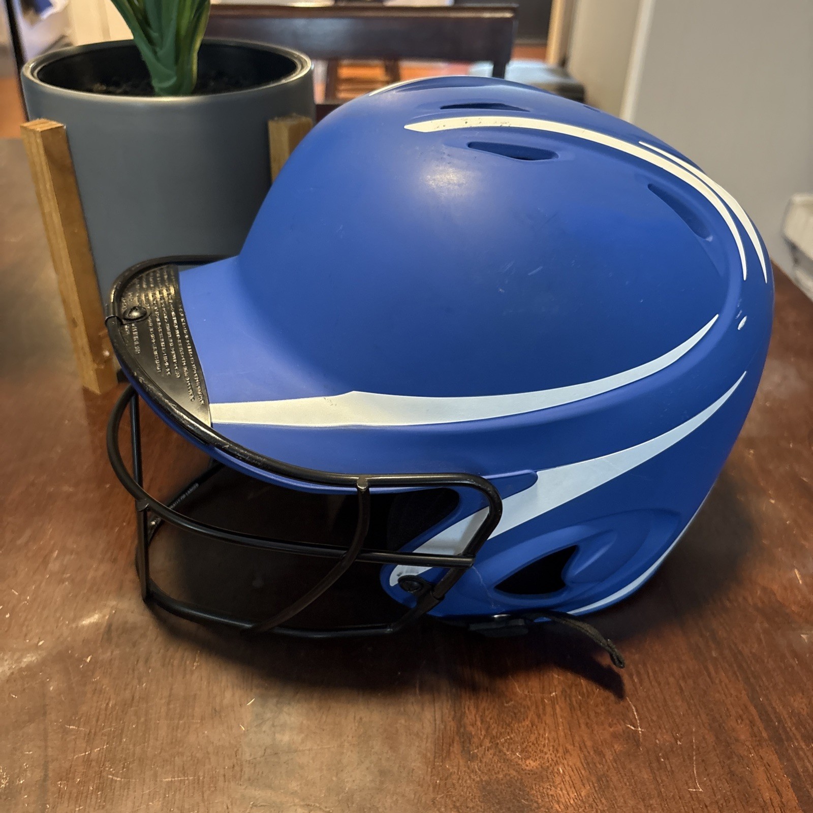 Mizuno Batters Helmet with Mask Royal Blue Adult S/M 6 3/4-7 3/8 MBH252 Softball