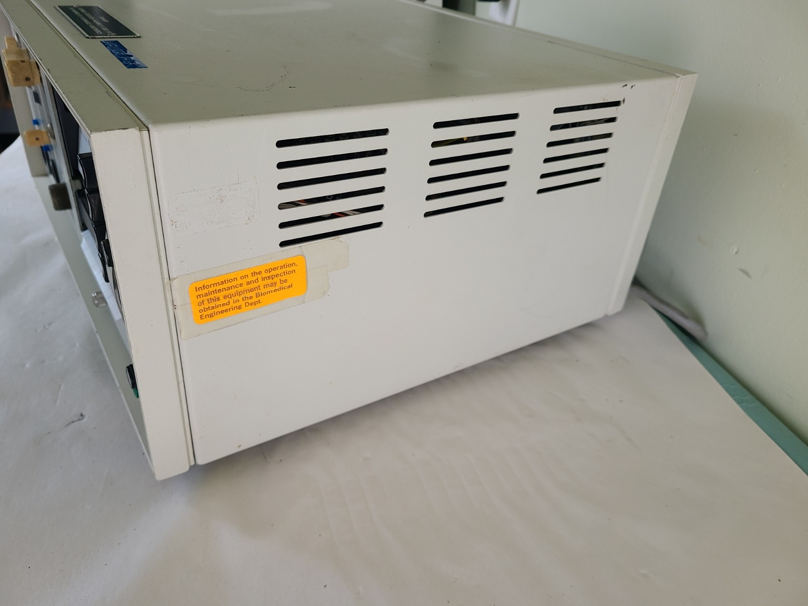 Vintage Model 2106 FETASONDE unit ROCHE, Powers Up, AS IS UNTESTED