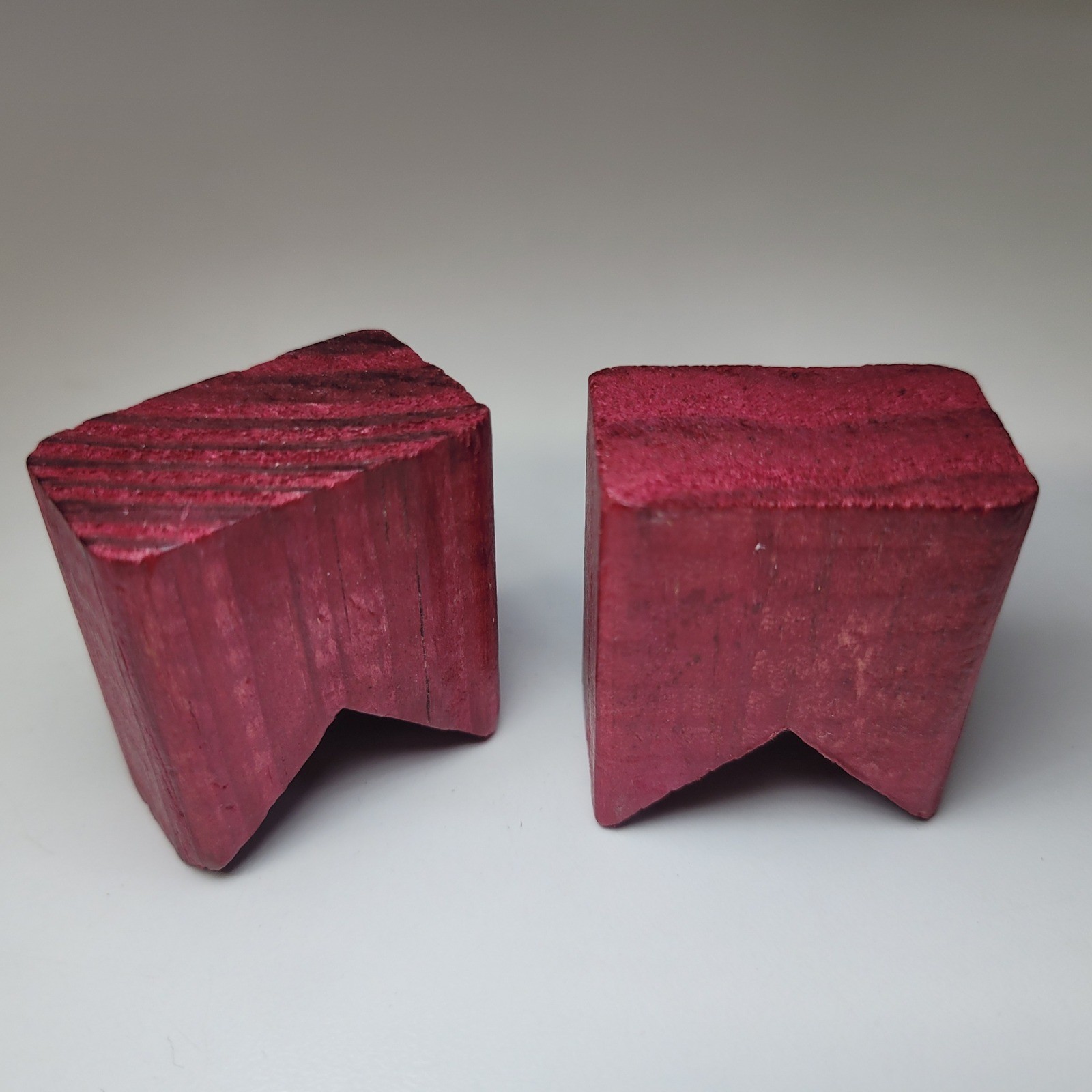 Lincoln Logs Red Wood Chimney Replacement Pieces Set of 2 Building Toy Parts