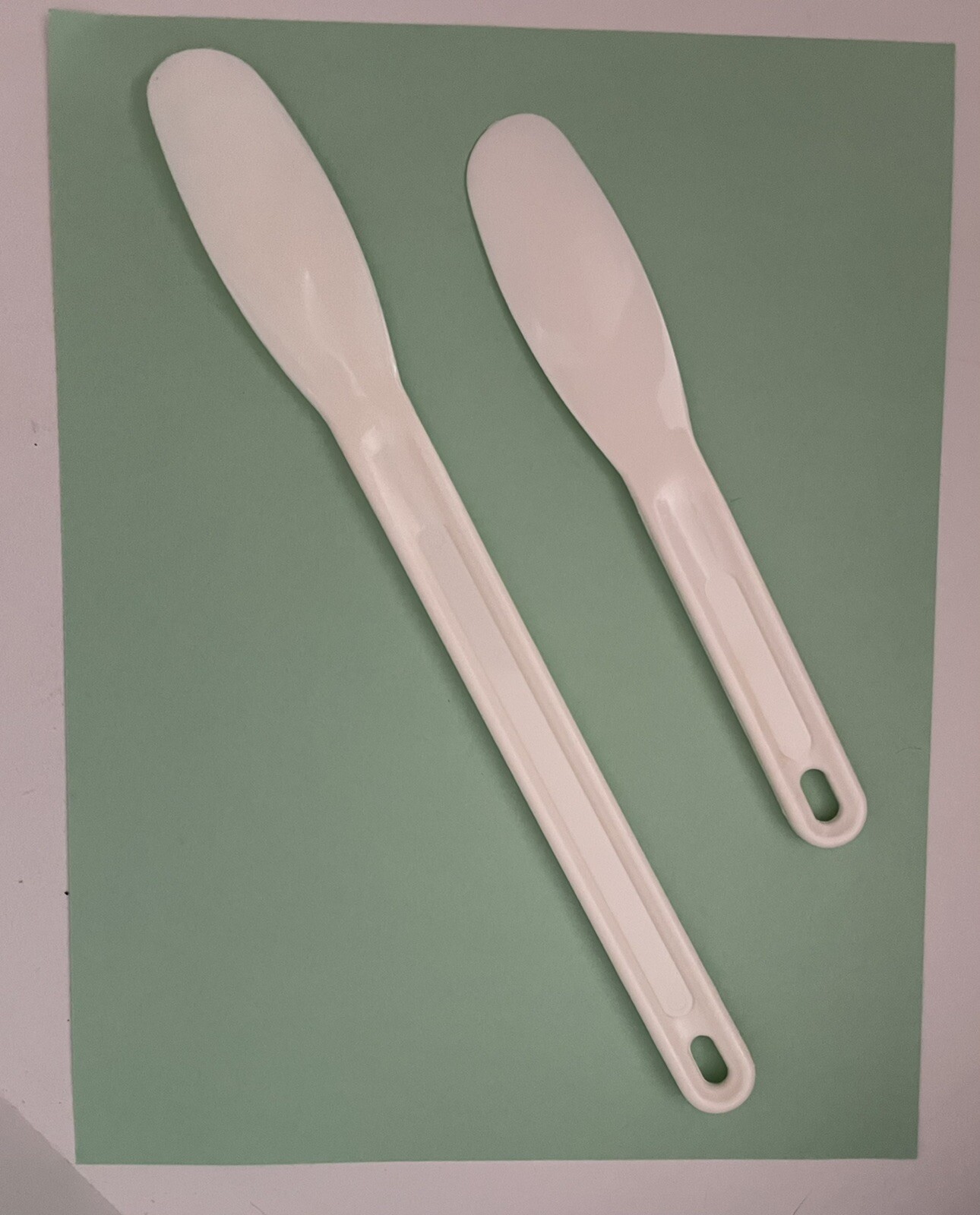 QTY. 2 Sandwich Spreader White Nylon Mayonnaise Mustard Butter etc 7.75" &11.5"