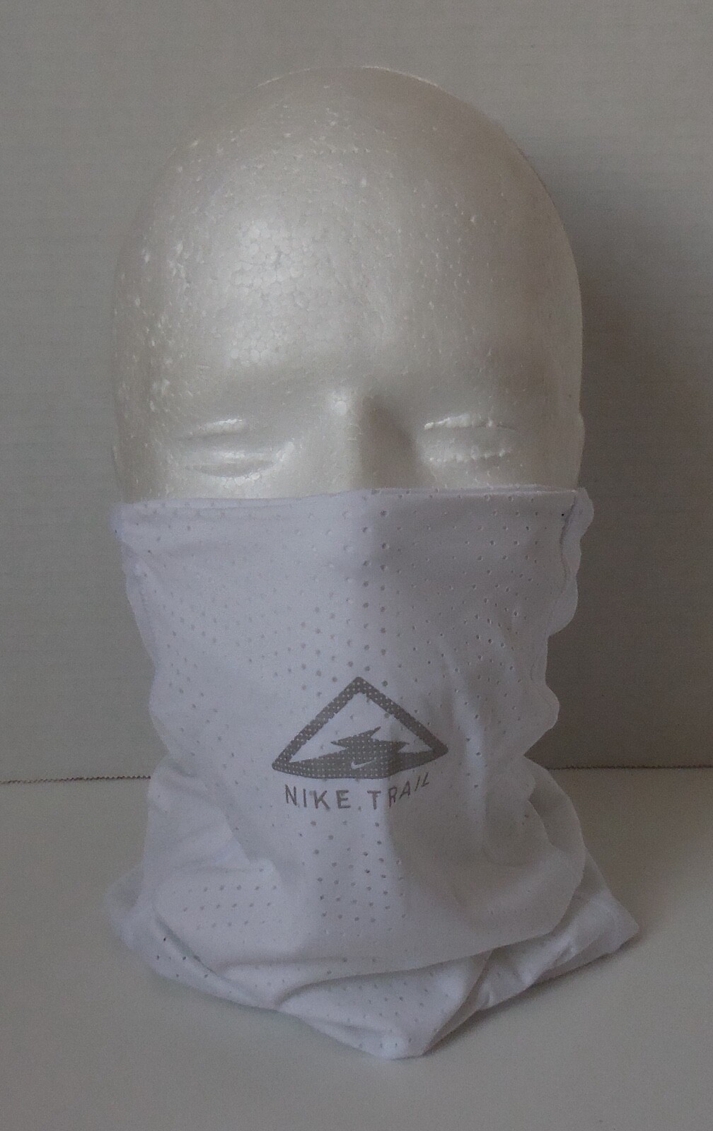 Nike Dri-Fit Trail Wrap Neck Face White/Silver
