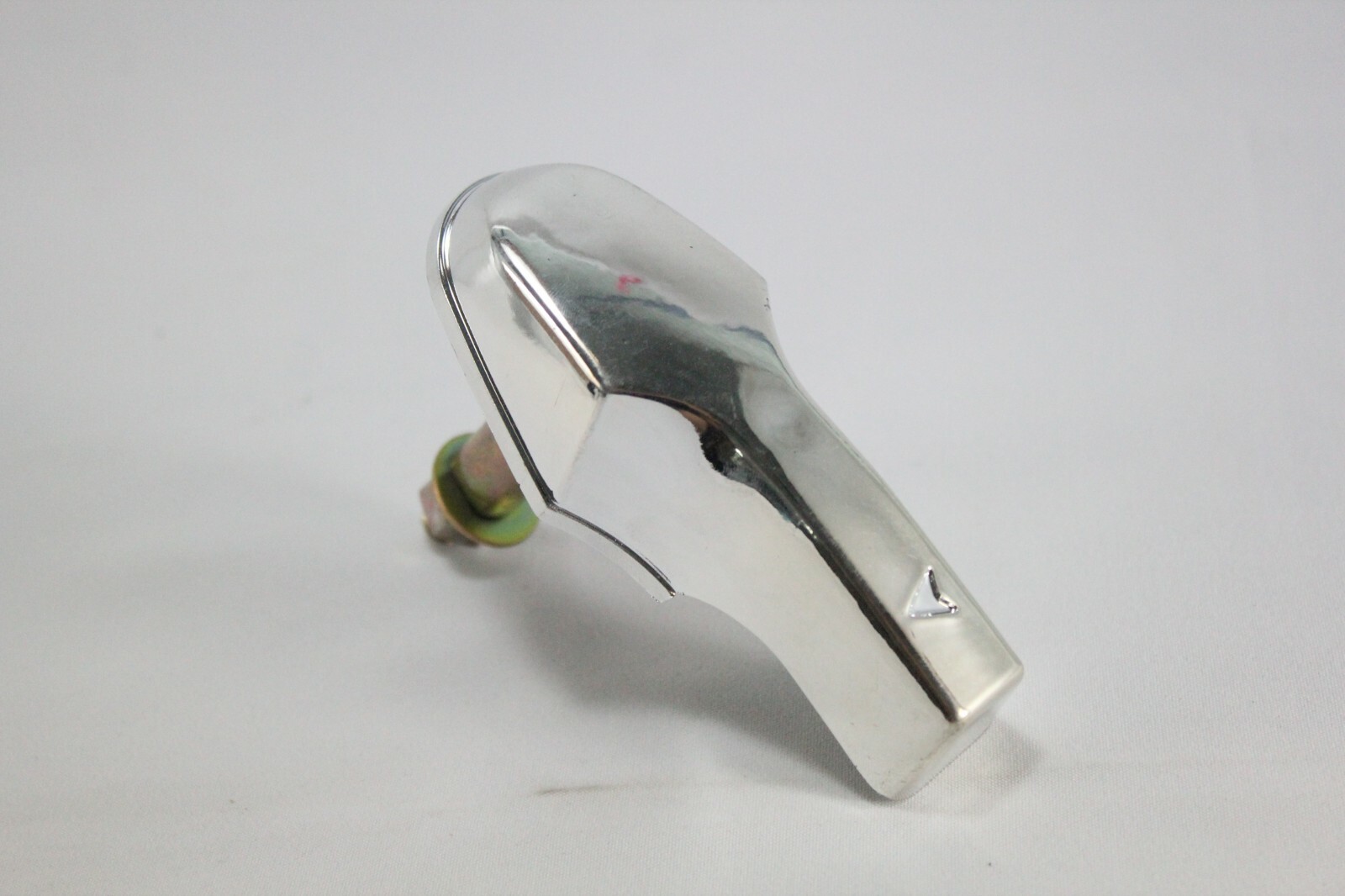 Kubota HANDLE MASCOT Bonnet Chrome L3410 L3430 L3540 L3600 L3700 L3710 L3830