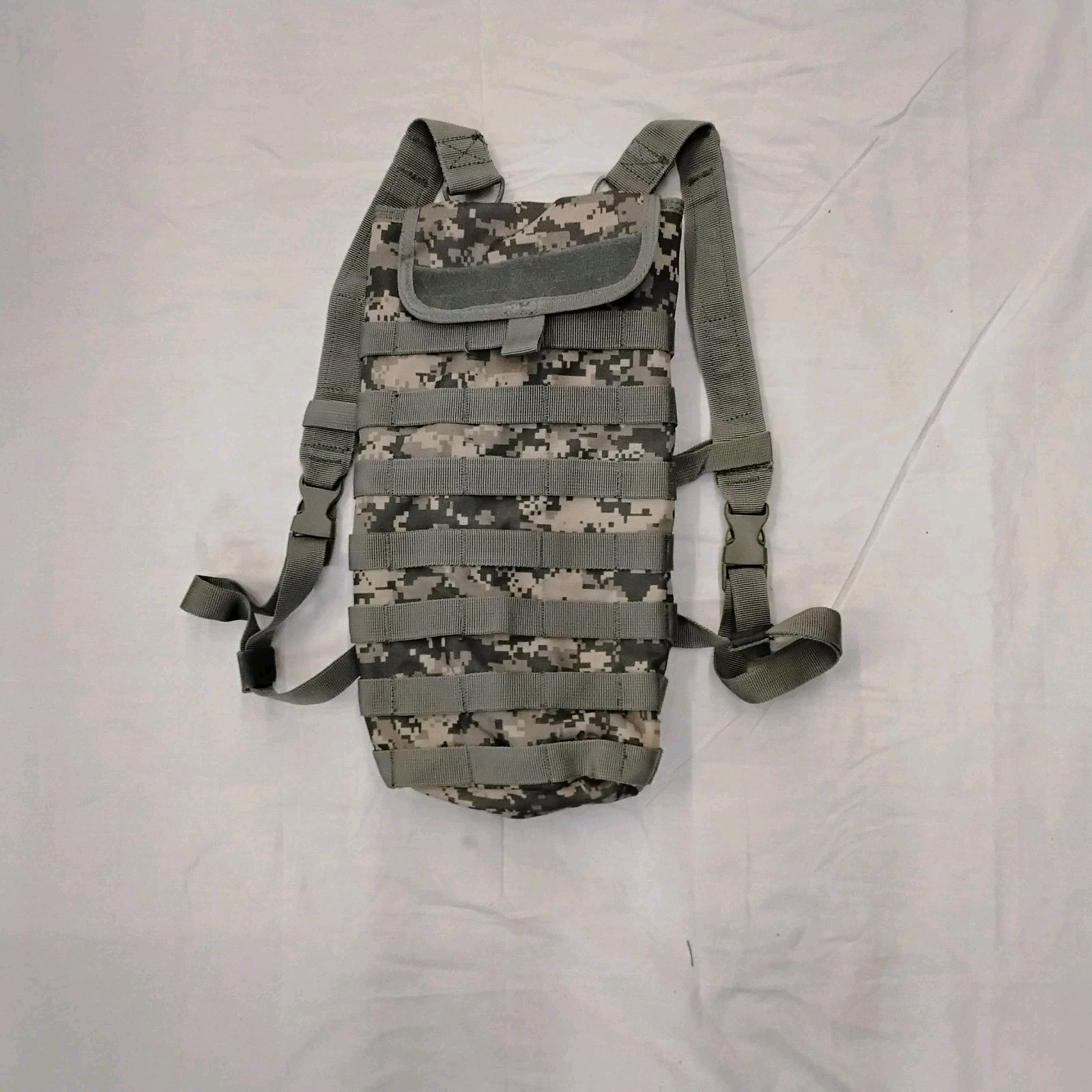 US Military ACU Digital Camo Hydration Carrier Pack BMOLLE Assault Pack NEW