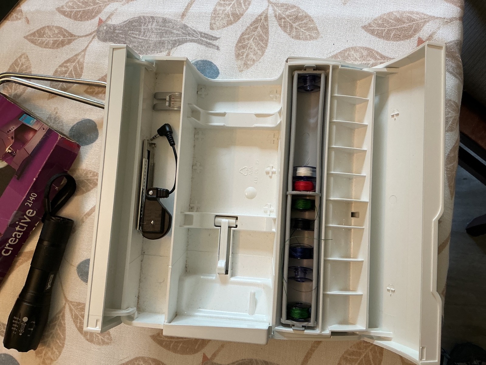 Pfaff Creative Vision 5.0: Computerized Sewing & Embroidery Machine & Accessorie