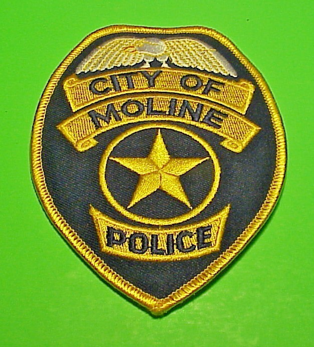 MOLINE  ILLINOIS  IL  4 3/4"  POLICE PATCH  FREE SHIPPING!!!