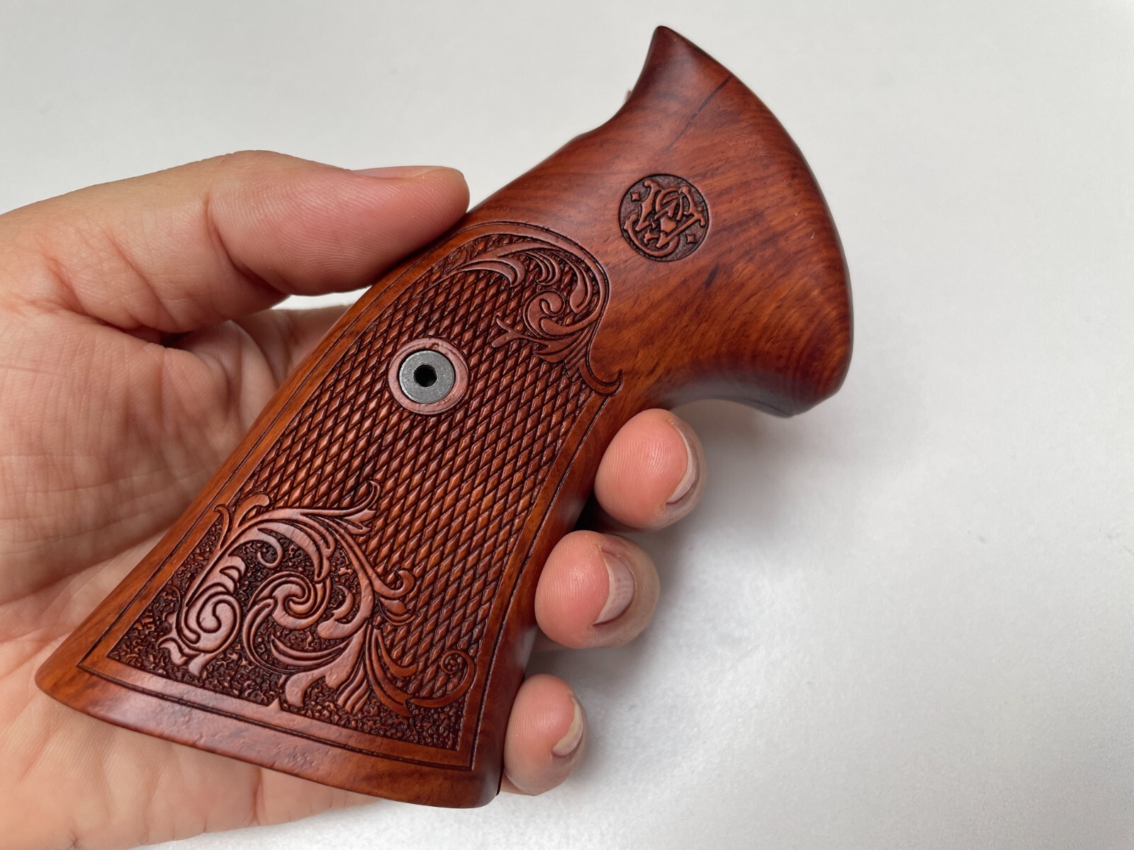 New grips art on Hard wood grips for S&W, N FRAME ROUND BUTT #opened back