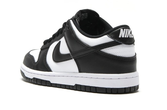 Size 6.5 (GS) - Nike Dunk Low Black White