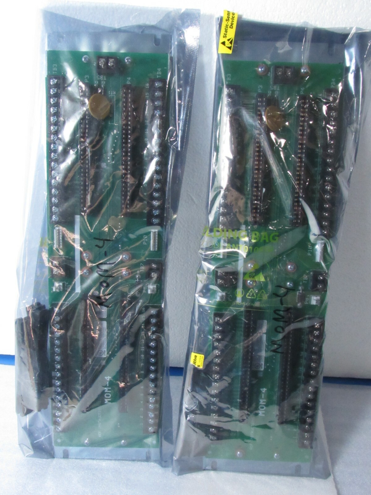 Siemens MOM-4 MXL Option Module Card Cage [CJJH]