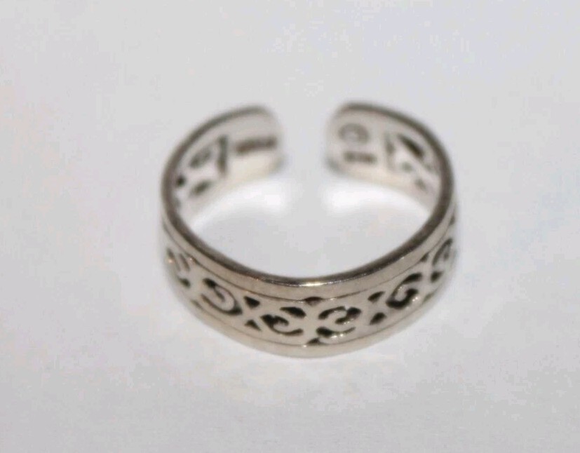 Sterling Silver Toe Ring Knot Cutout Design Adjustable