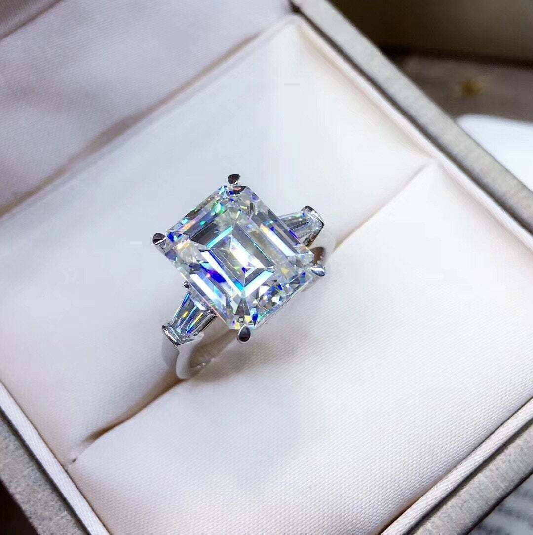 2.5Ct Lab Created VVS1 Diamond Three-Stone Engagement Ring 14K White Gold Finis
