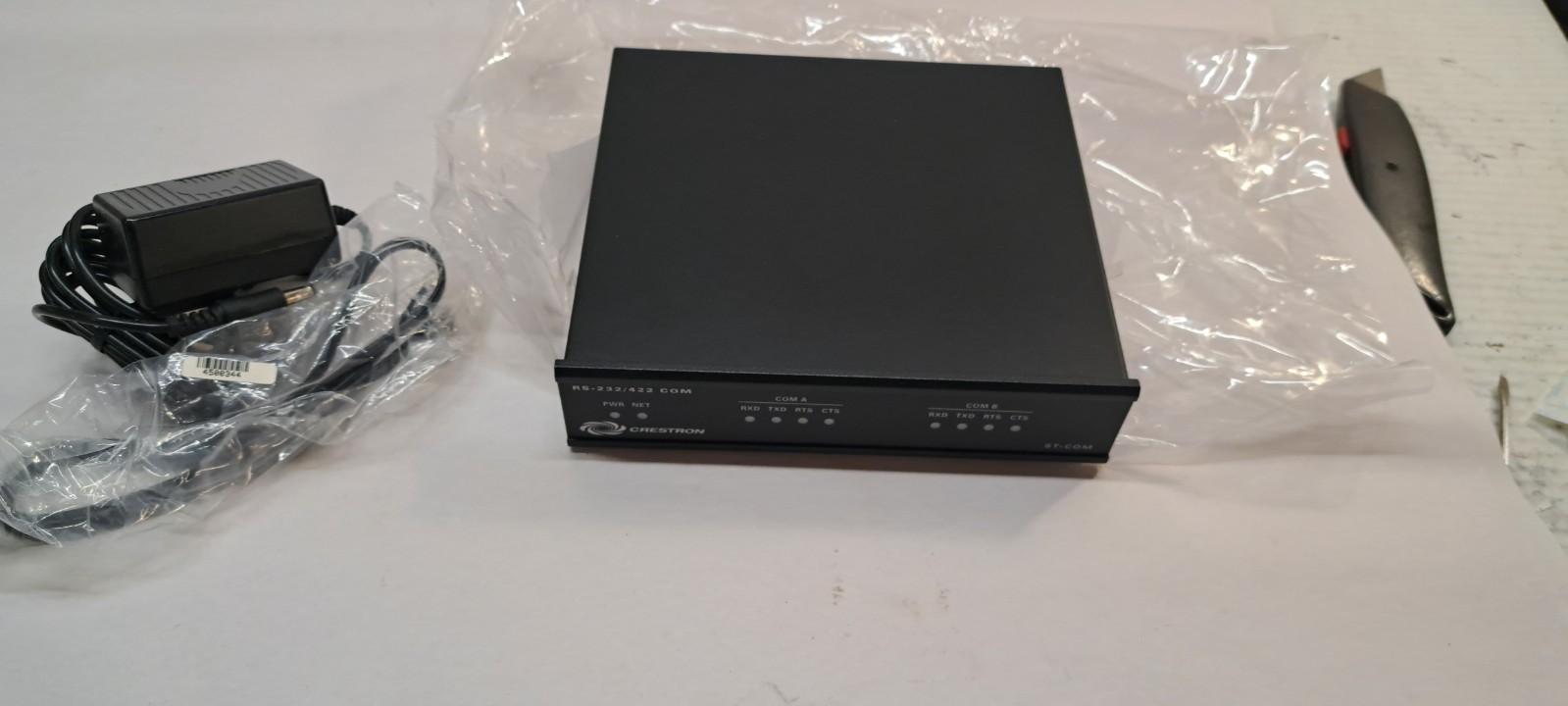 Crestron ST-COM 6500903 KIT WITH AC ADAPTER OPEN BOX NO MANUAL
