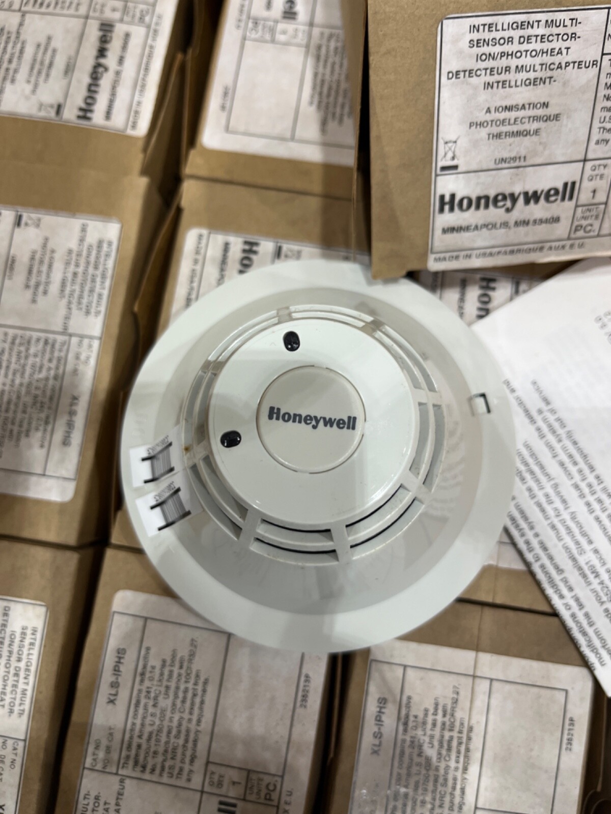 Honeywell XLS-IPHS Multi Sensor Smoke Detector NEW