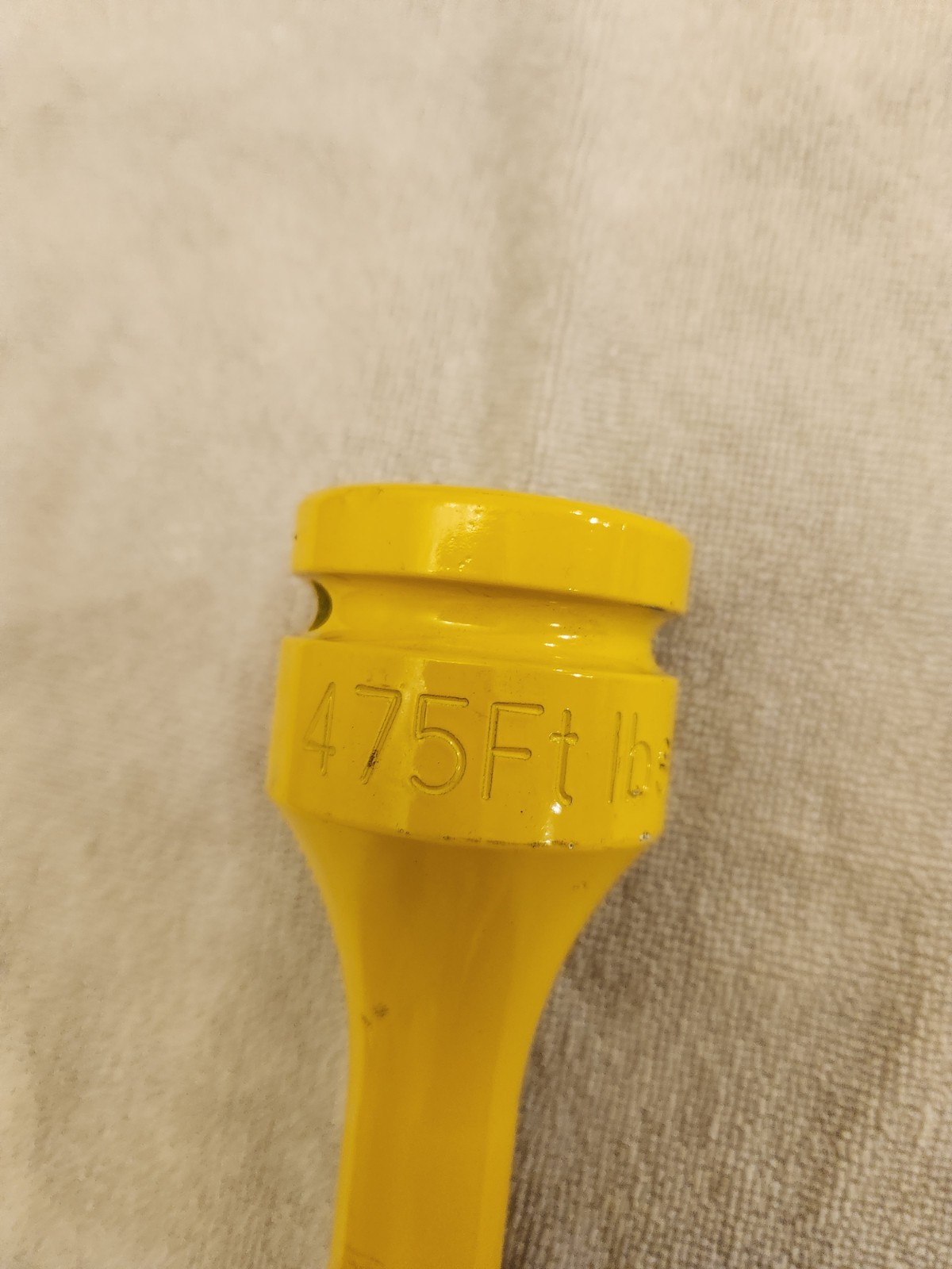 Aff 40416 , Torque Limiting Extension 475 ft. lbs., 1" Drive , Yellow