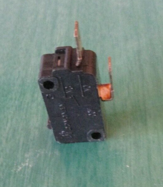 Bosch / Thermador Cooktop / Range - SPARK IGNITION SWITCH - 00428049 - NEW!