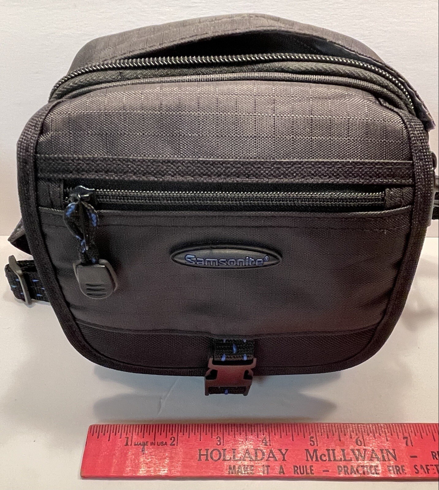Samsonite Camera Bag Black Adjustable Shoulder Strap Preowned