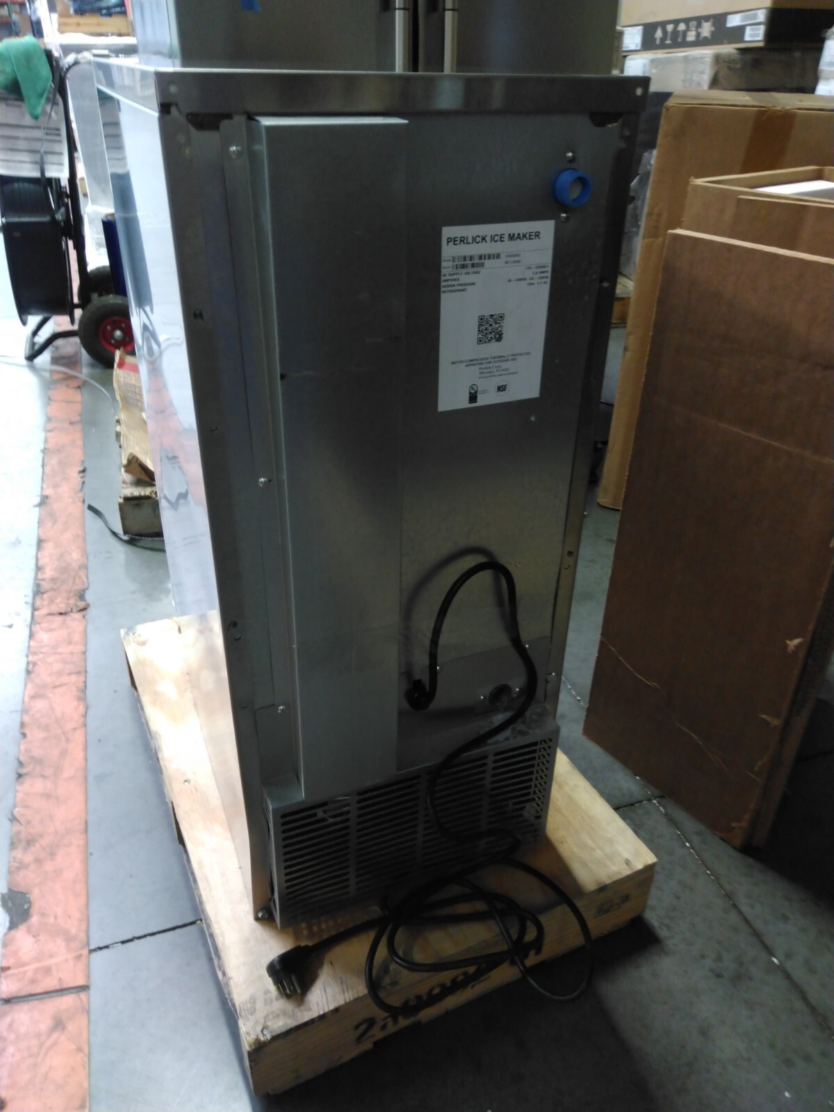 H50IMW Perlick 15" Clear Ice Maker, Panel Ready Solid Door M11364K
