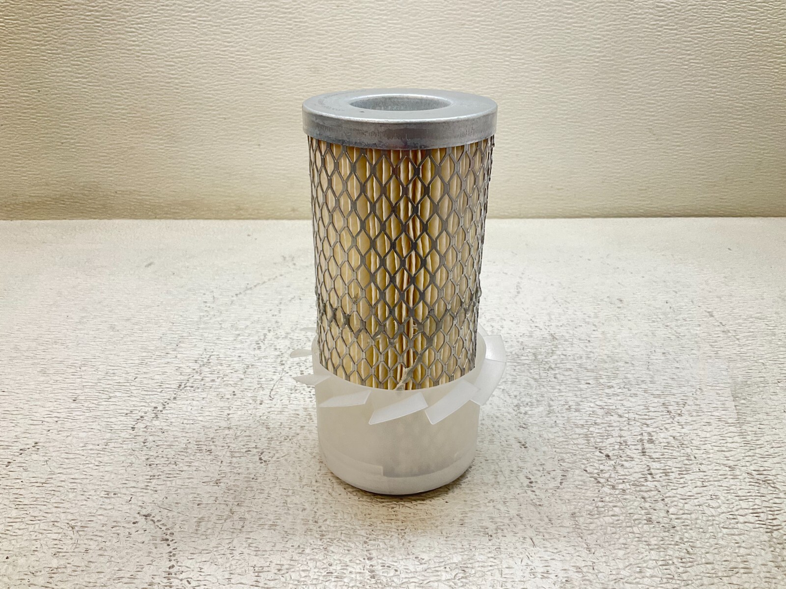 ONE 70098L Filter Element 832537 New (TSC)
