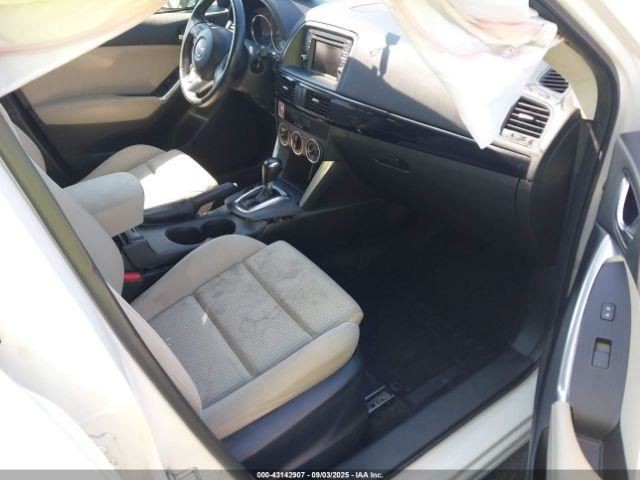 CX-5 2015 Glove Box 4890308