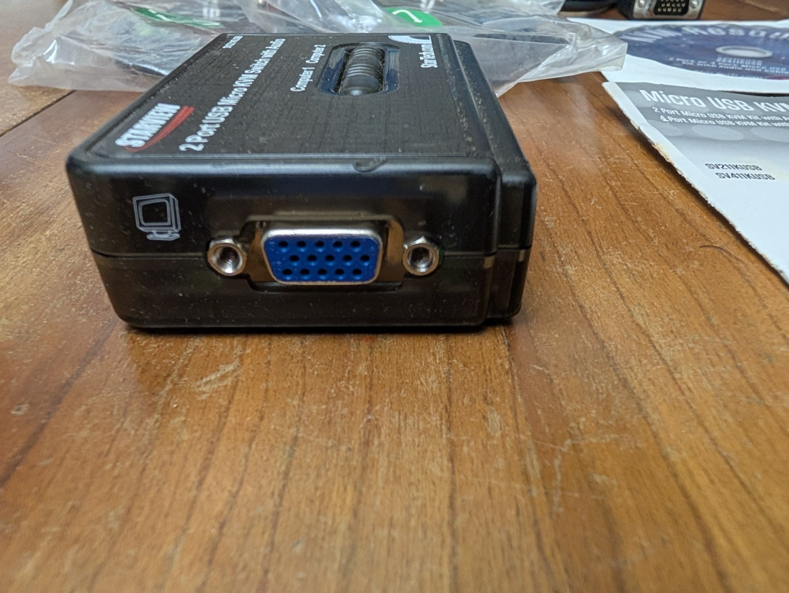 StarTech StarView 2-Port USB Micro KVM Switch Kit w/Audio & Cables SV221KUSB