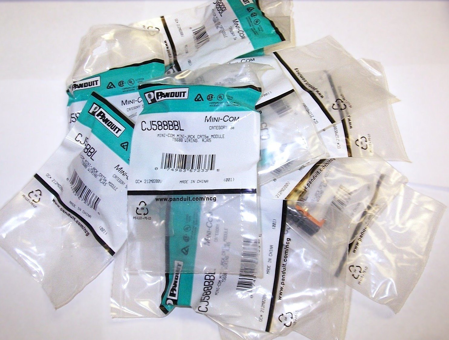 LOT OF 12 NEW PANDUIT CJ588BBL BLACK MINI-COM JACK MODULE CAT. 5E / CAT. 5