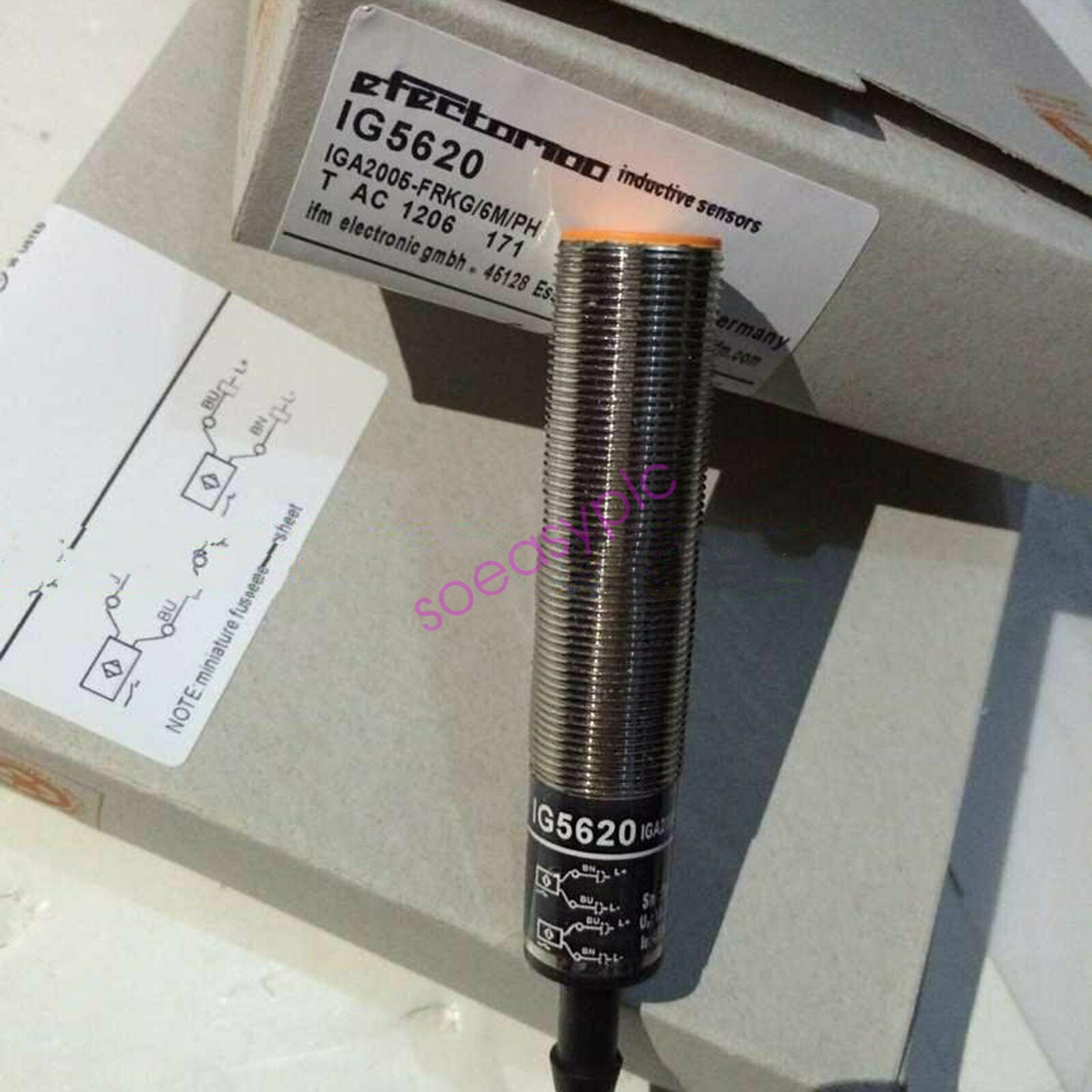 IFM IG5620 IGA2005-FRKG/6M/PH Proximity Switch New #
