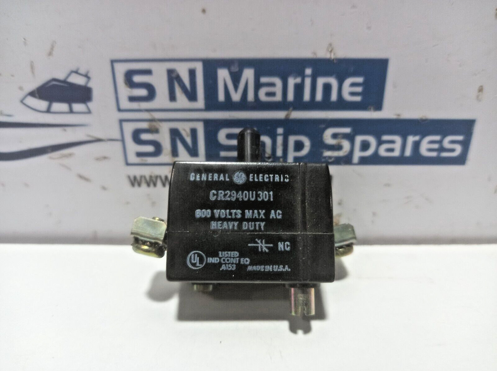 General Electric CR2940U301 Contact Block 600 Volts Max AC