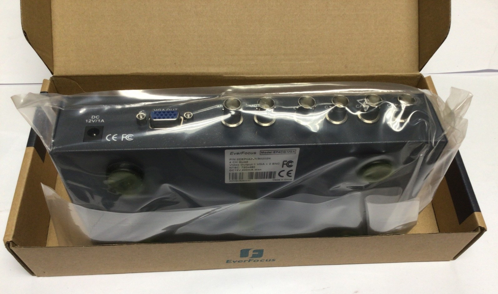 EVERFOCUS EP4CQ-VGA/2BNC - Color Quad Processor