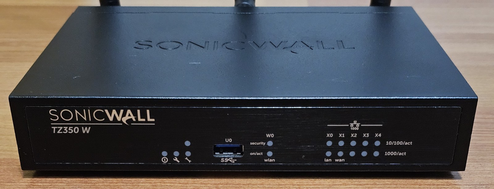 SonicWall TZ350W Wireless Firewall Security Appliance TZ 350W READ DESCRIPTION