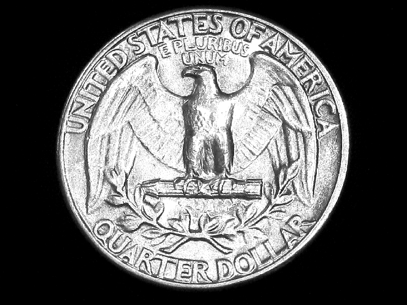 1945 Washington Quarter --- Almost Uncirculated +++