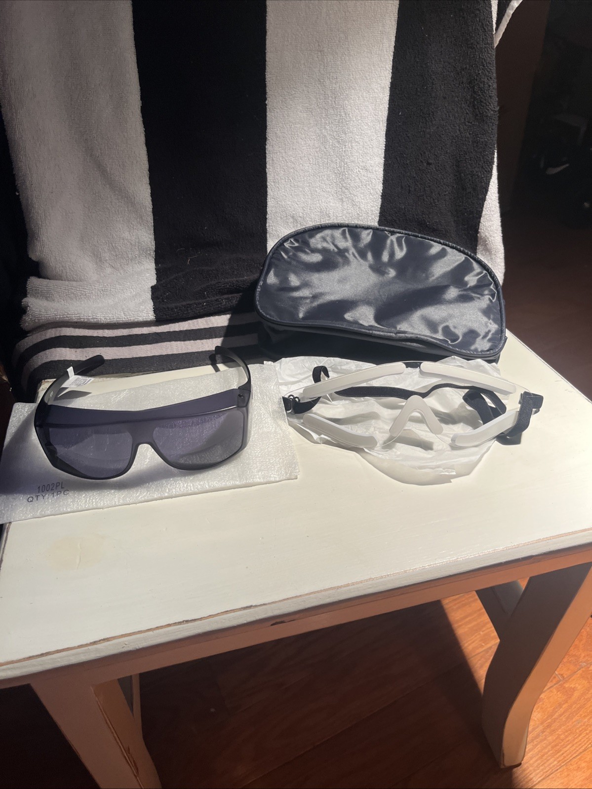 Techfen Surgical Sunglasses Fgx Protective Eyeglass Set