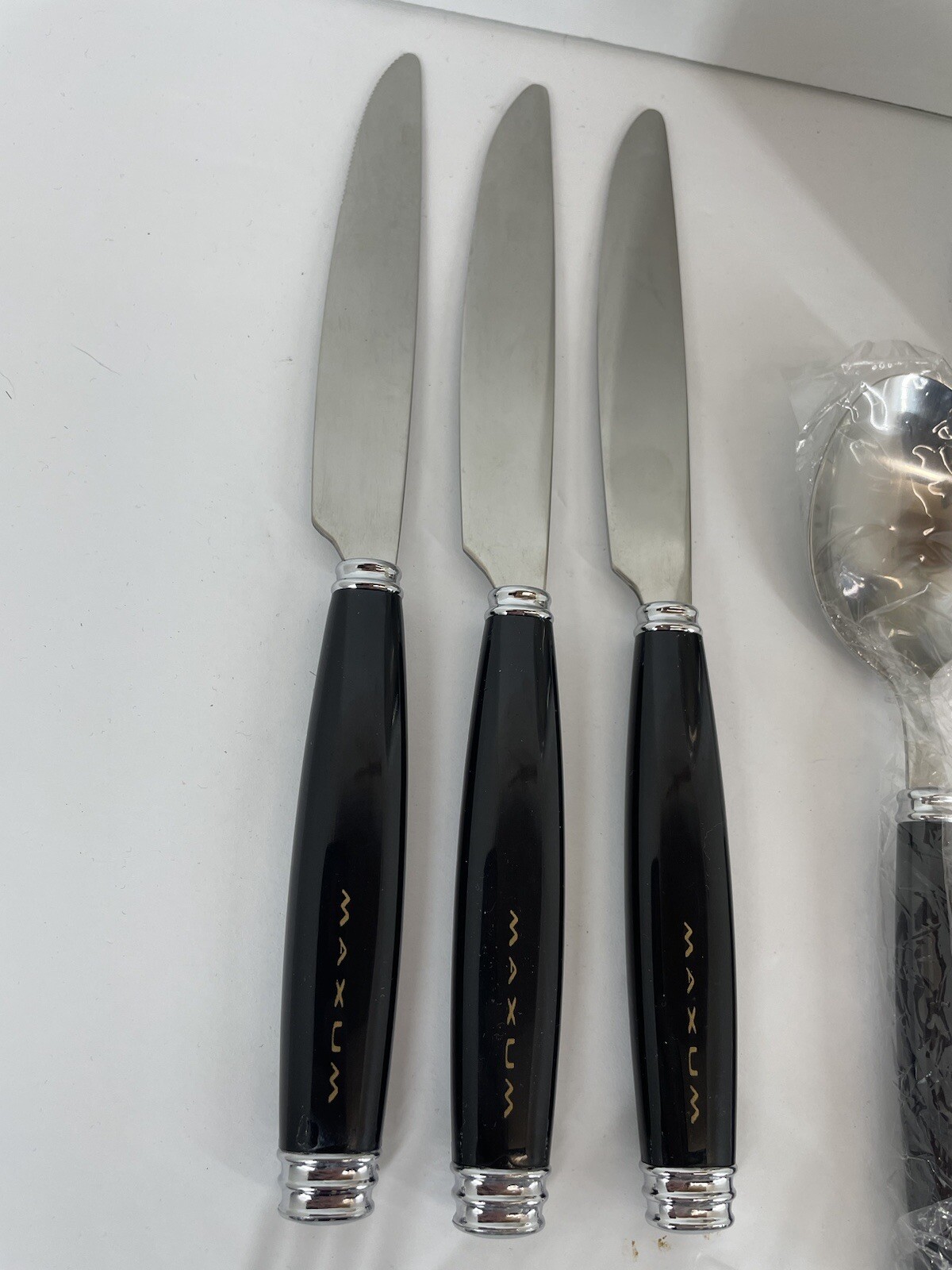 VTG 1998 Pfaltzgraff Maxum Stainless Flatware 20pc Ser Complete Open Box Black