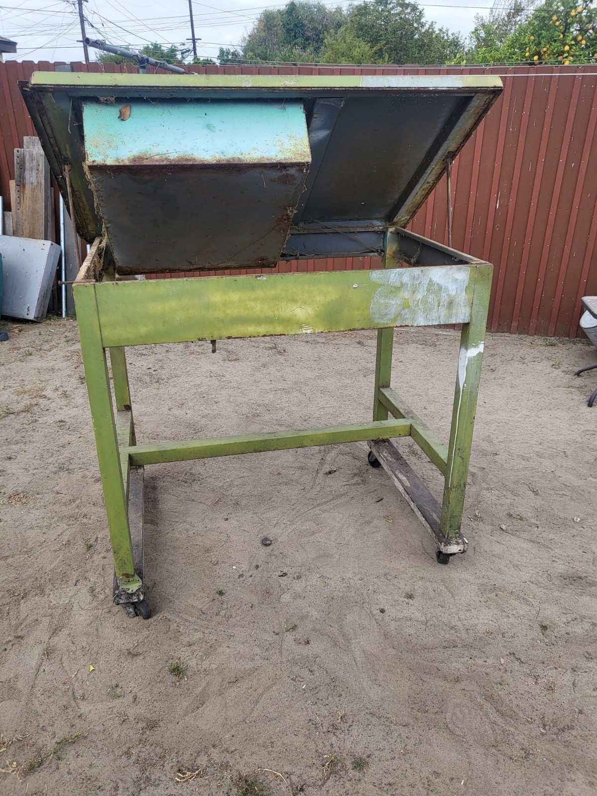 Work Table Station Tilt Top Work Area Bench Shop Garage Tools Tool On Casters