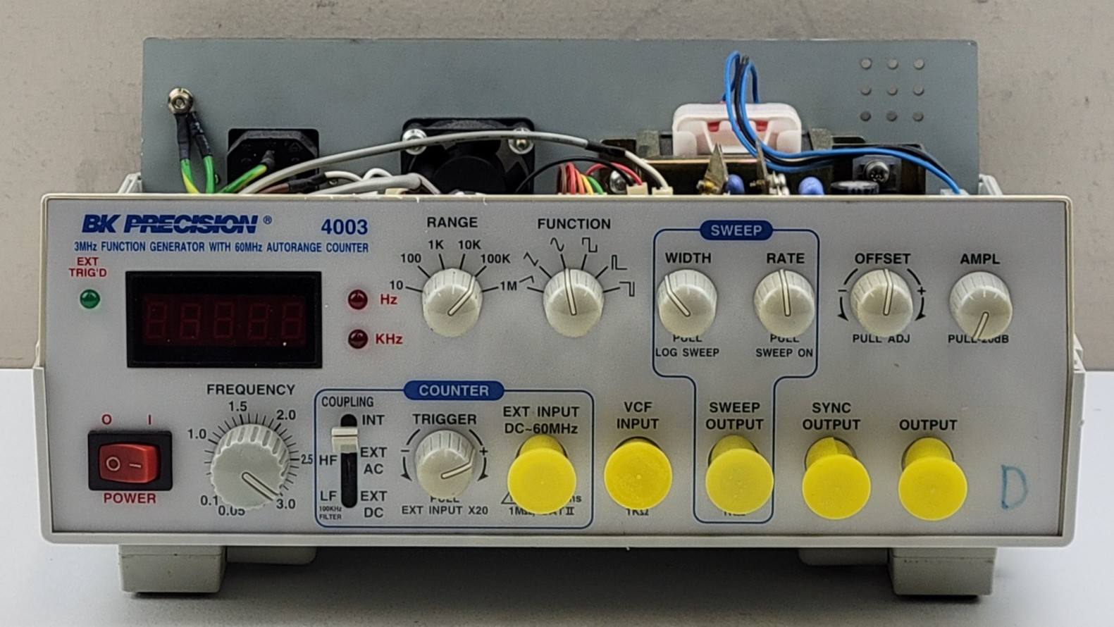 BK Precision 4003 3MHz Function Generator w/ 60MHz Autorange Counter - *REPAIR*