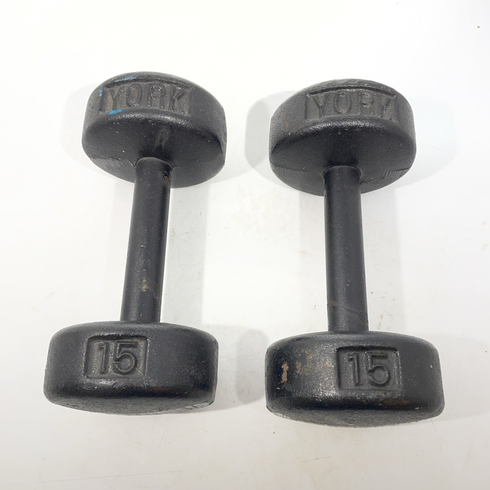 Vintage York Barbell Roundhead Pair Of 15 Lb Dumbbells USA Black Cast Iron Steel