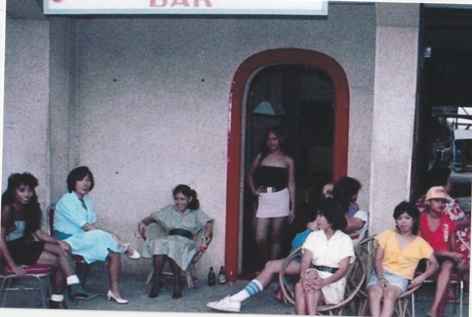 Vietnam  War  Photos --  Saigon Ladys..