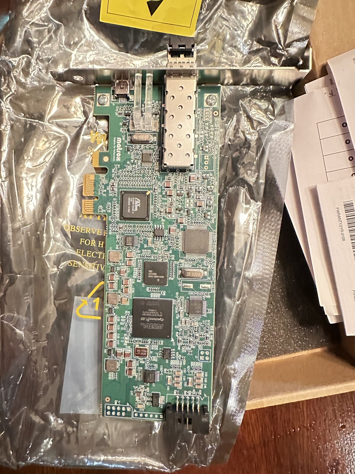 Matrox *New*KVM Extender COMBO Extio XTO2A-FESLPAF Fiber Card&XT02-F2408F 4Port