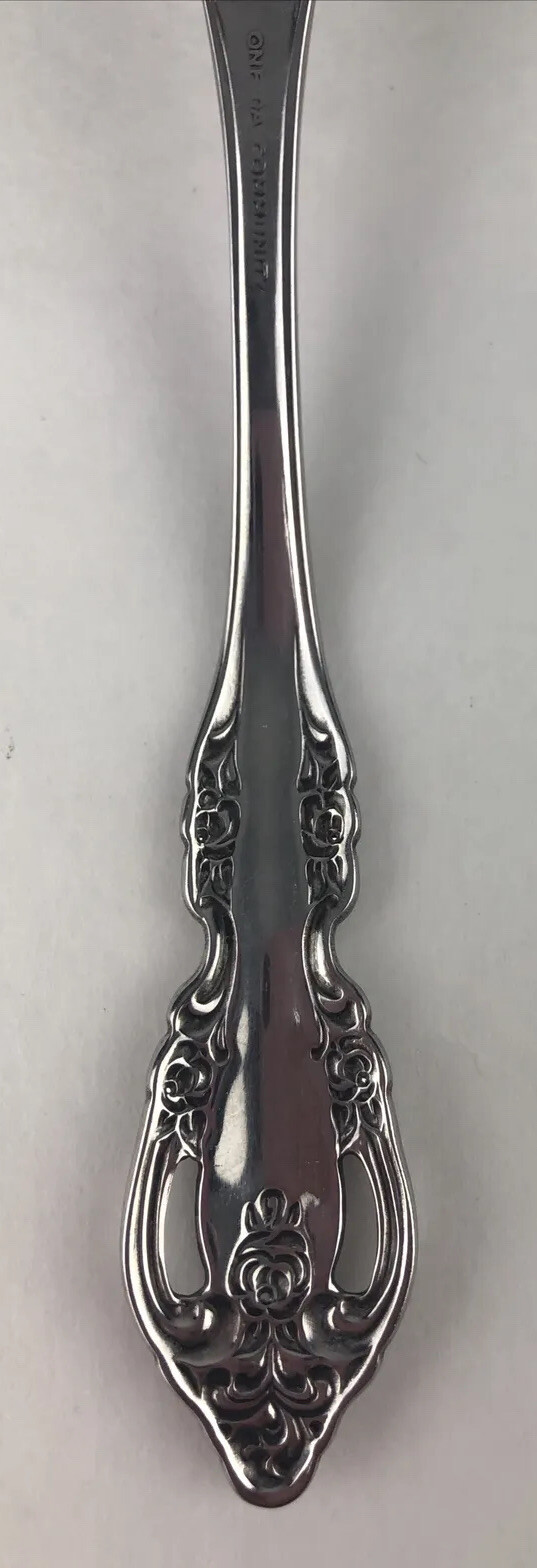 Oneida Community Brahms Stainless Serving Piece Ladle 7 7/8"