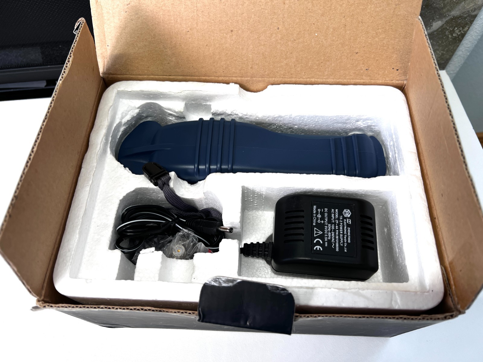 Trilithic TR-2 CATV Signal Level Meter W/Adapter