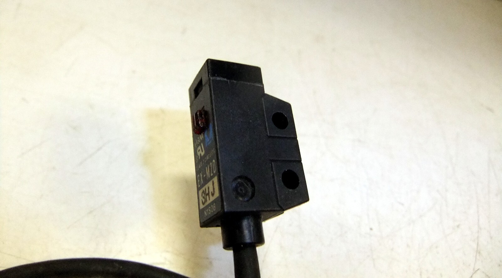 SUN-X EX-M2D 3HJ Photoelectric Switch