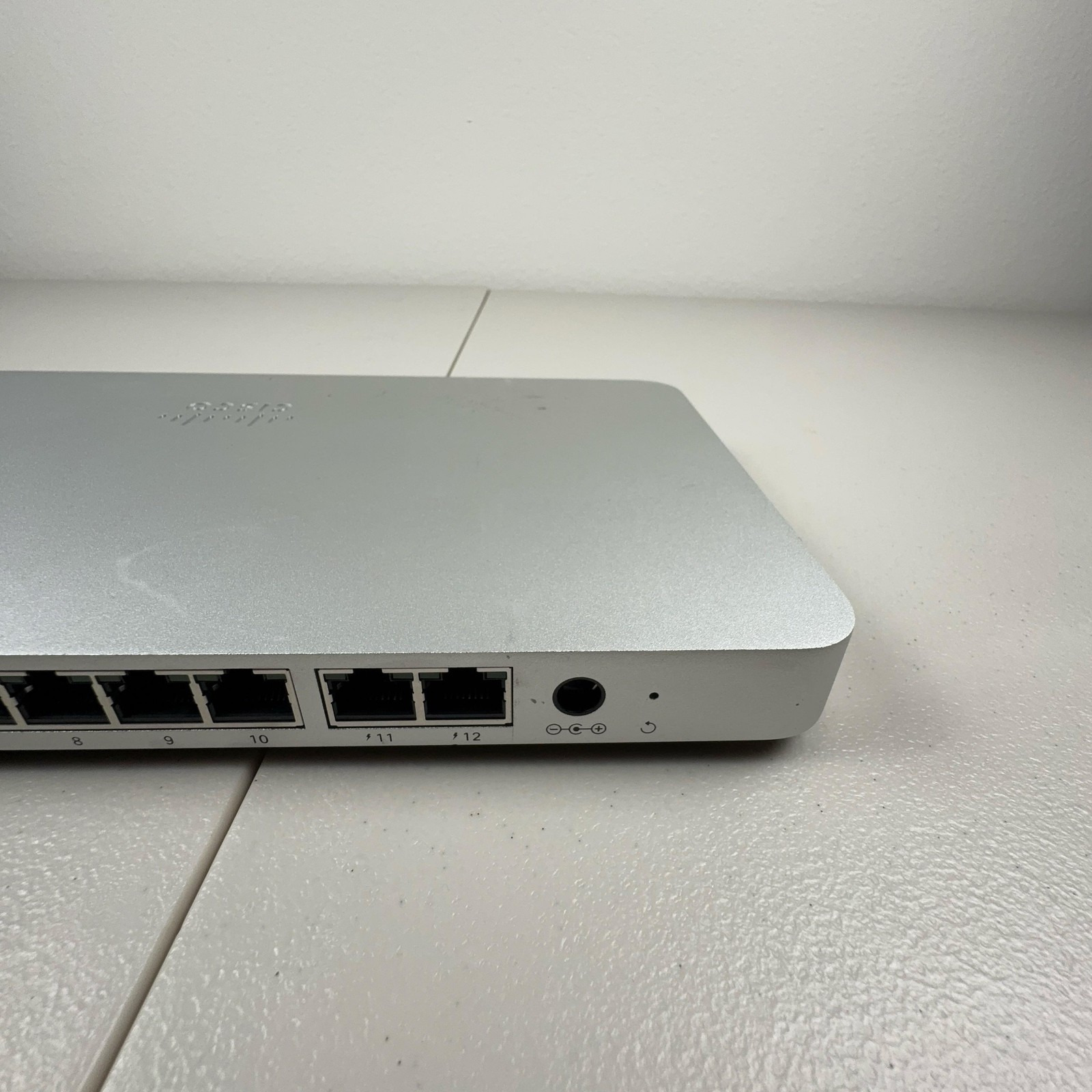 Cisco Meraki MX68-HW VPN Firewall Security Appliance Router UNTESTED
