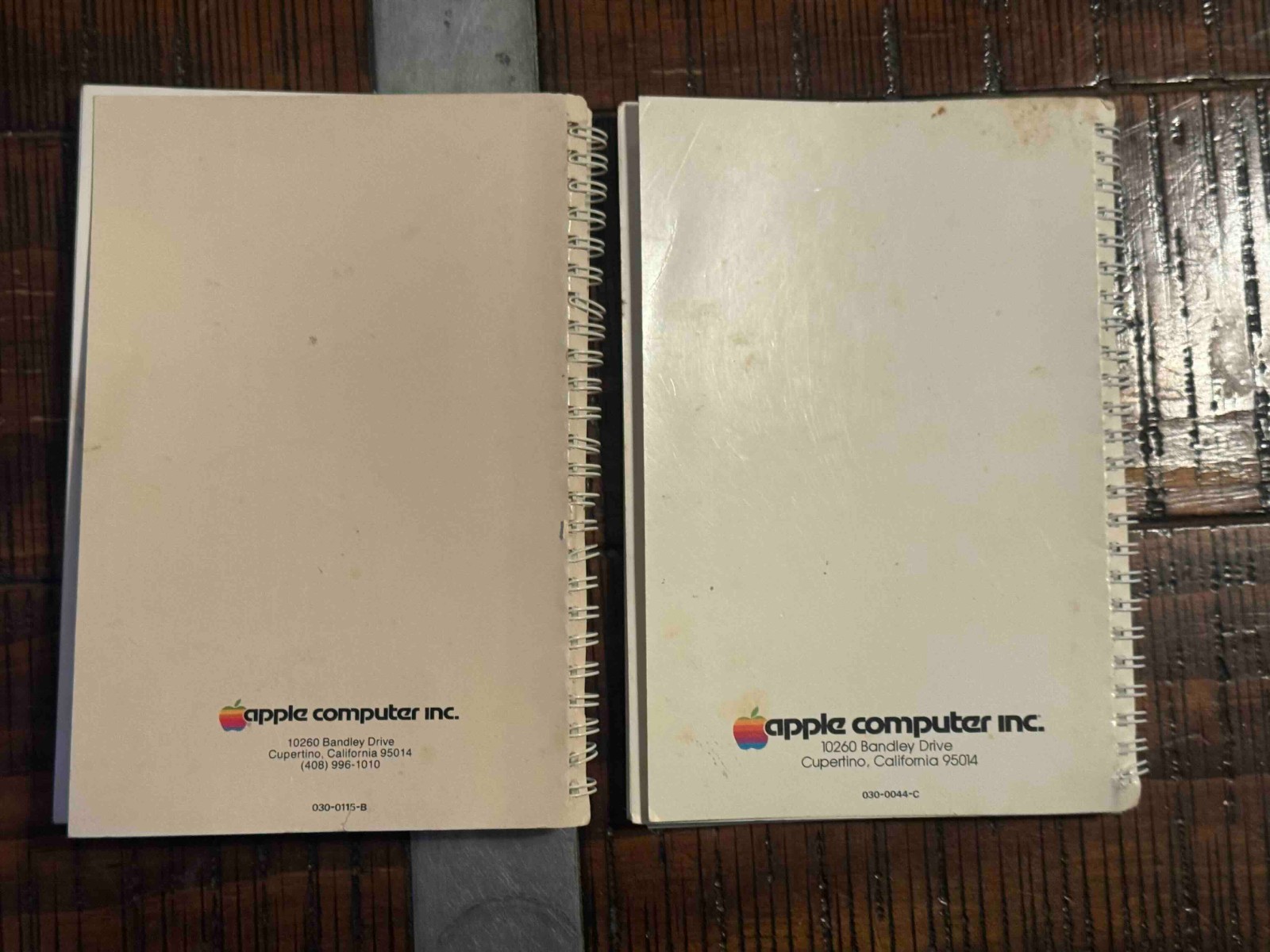 Apple II DOS Manual + Applesoft Tutorial Vintage Spiral Books Apple Computer
