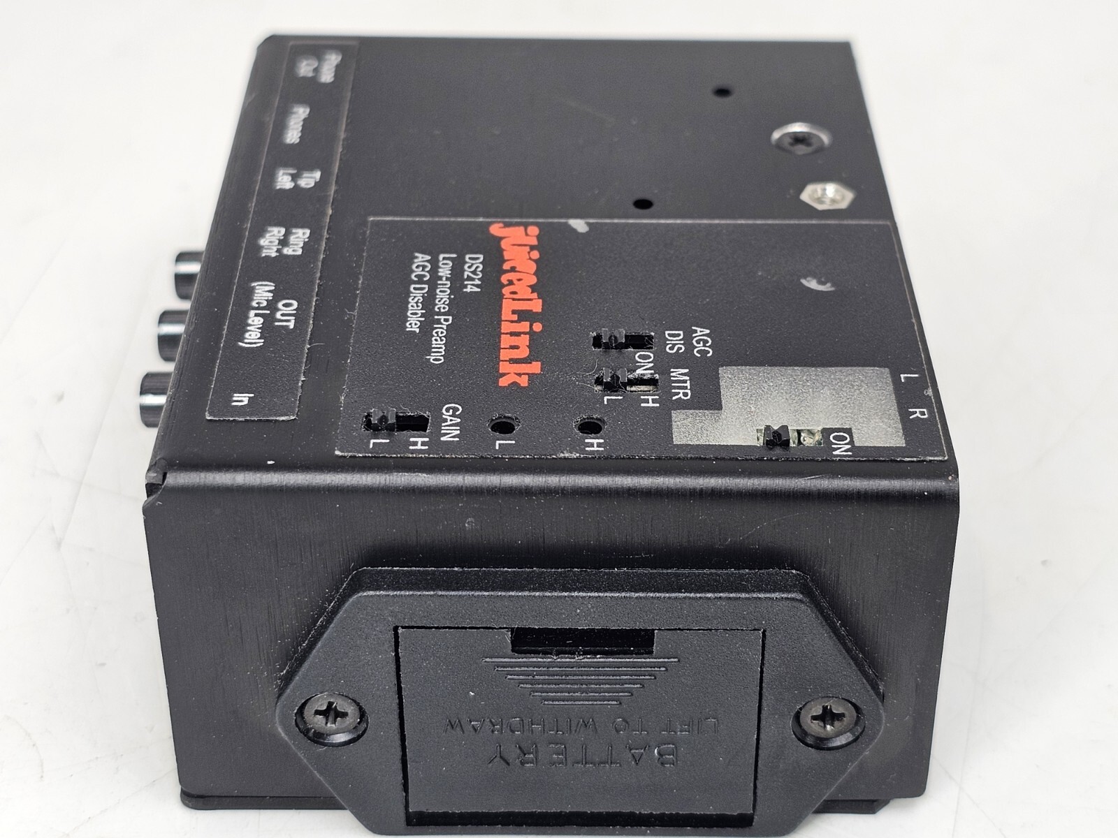 juicedLink DS214 LOW NOISE Camera Mountable Mixer Preamp Ultra Portable
