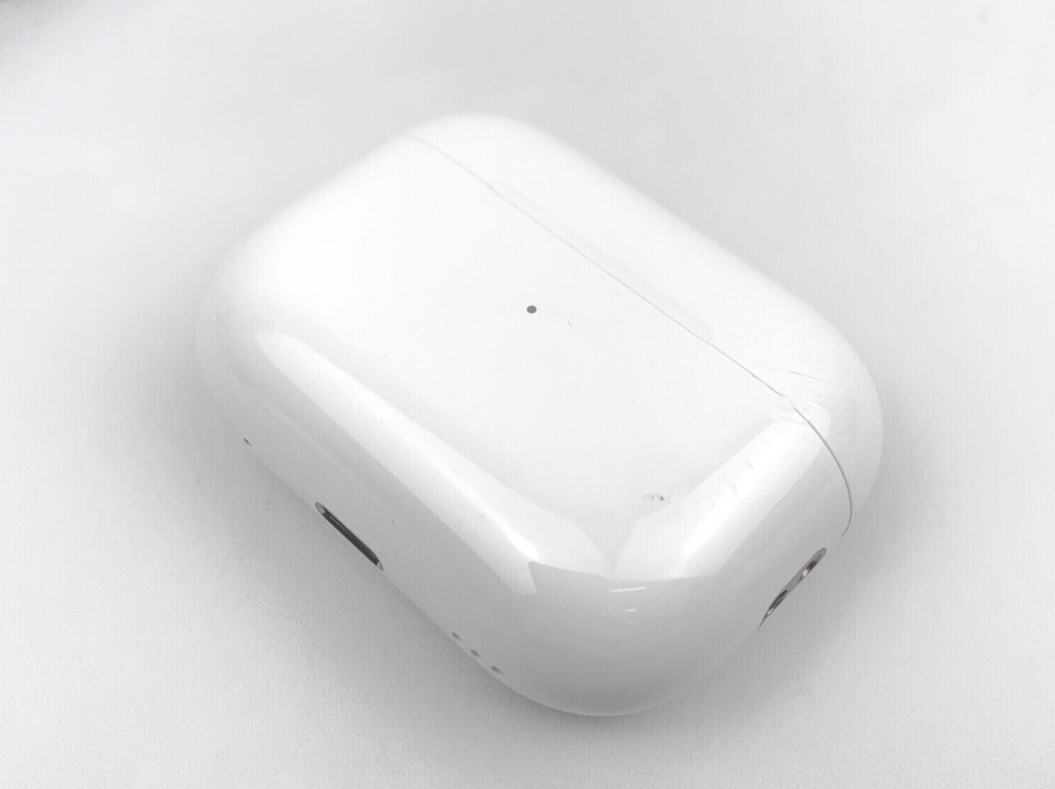 Genuine Authentic Replacement: Apple AirPods Pro 2nd Gen Charging Case A2700