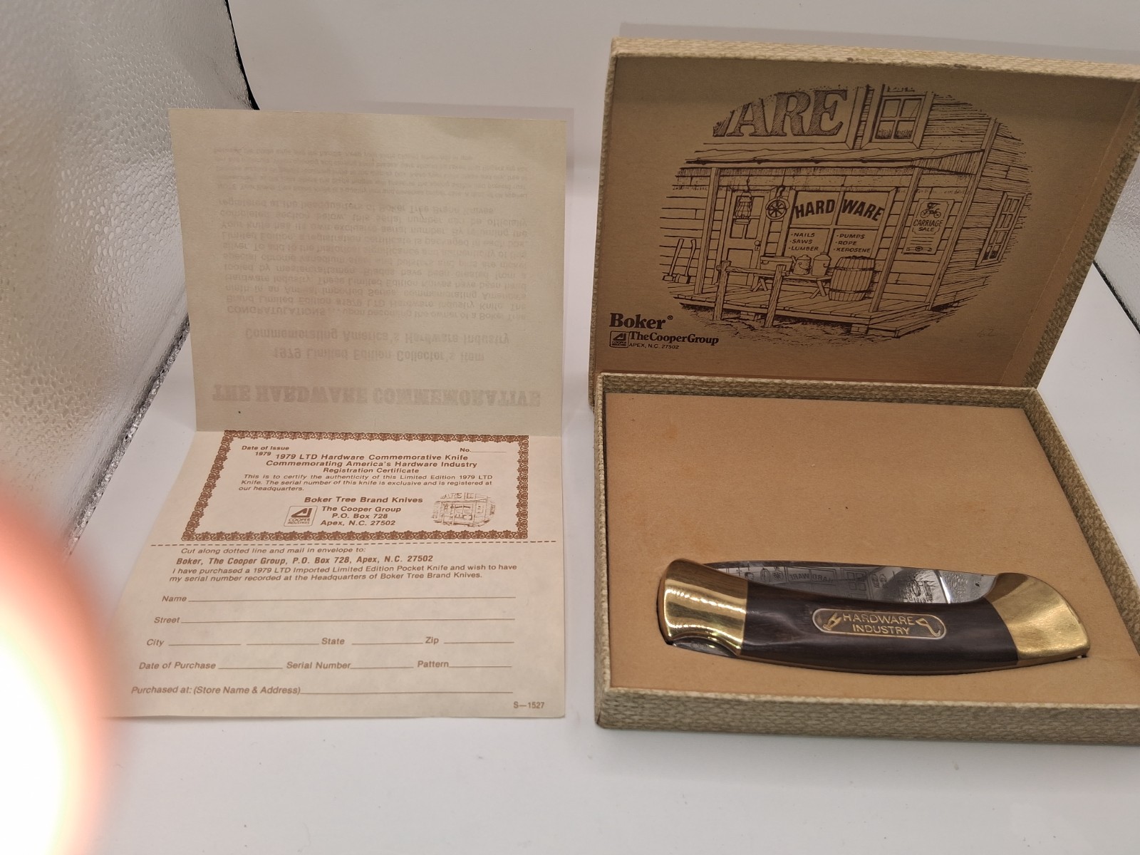 1979 Boker Tree Brand American Hardware Industry LTD Knife #0791 Box & Papers