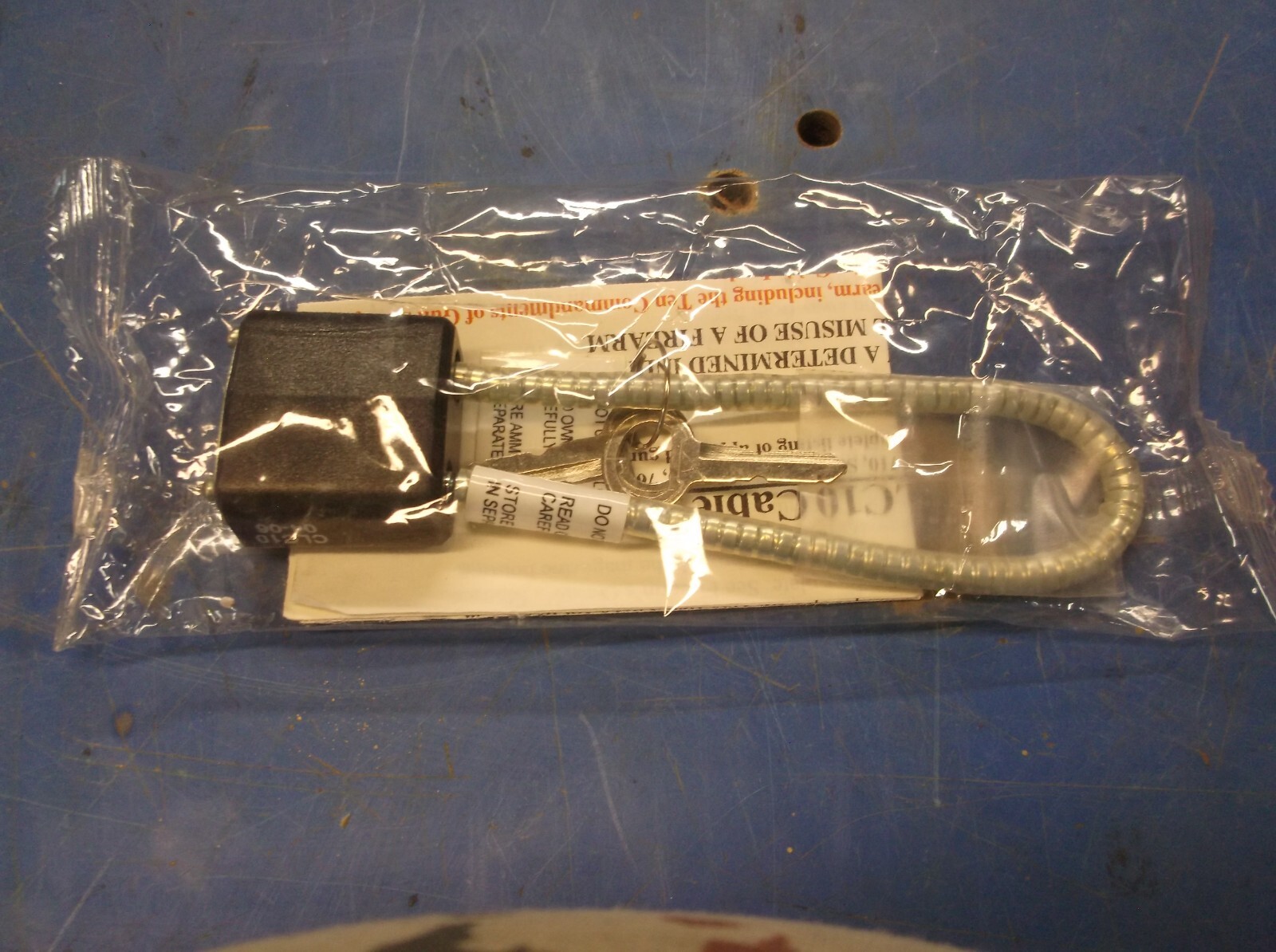 REGAL MODEL CLC10 CABLE LOCK W/2 KEYS REMINGTION GUNS