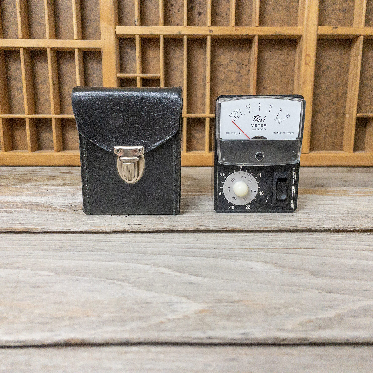 Vintage Flash Meter WP500B • 9V Battery Powered