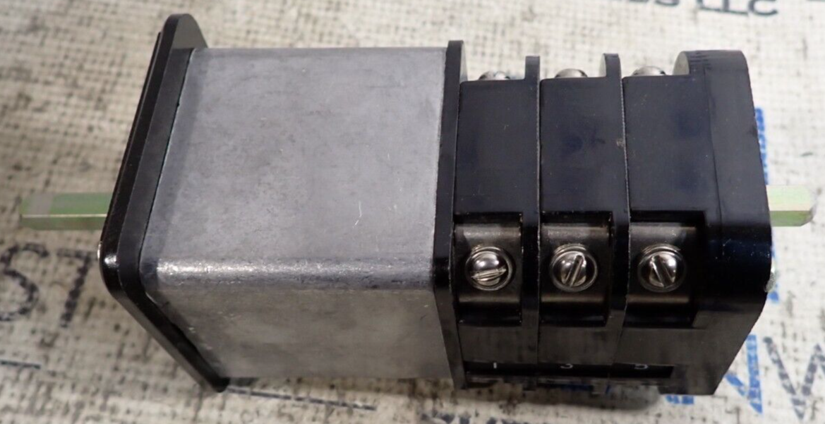 NEW - GE 10AH403 400 83004 4 Type SBM Control Switch