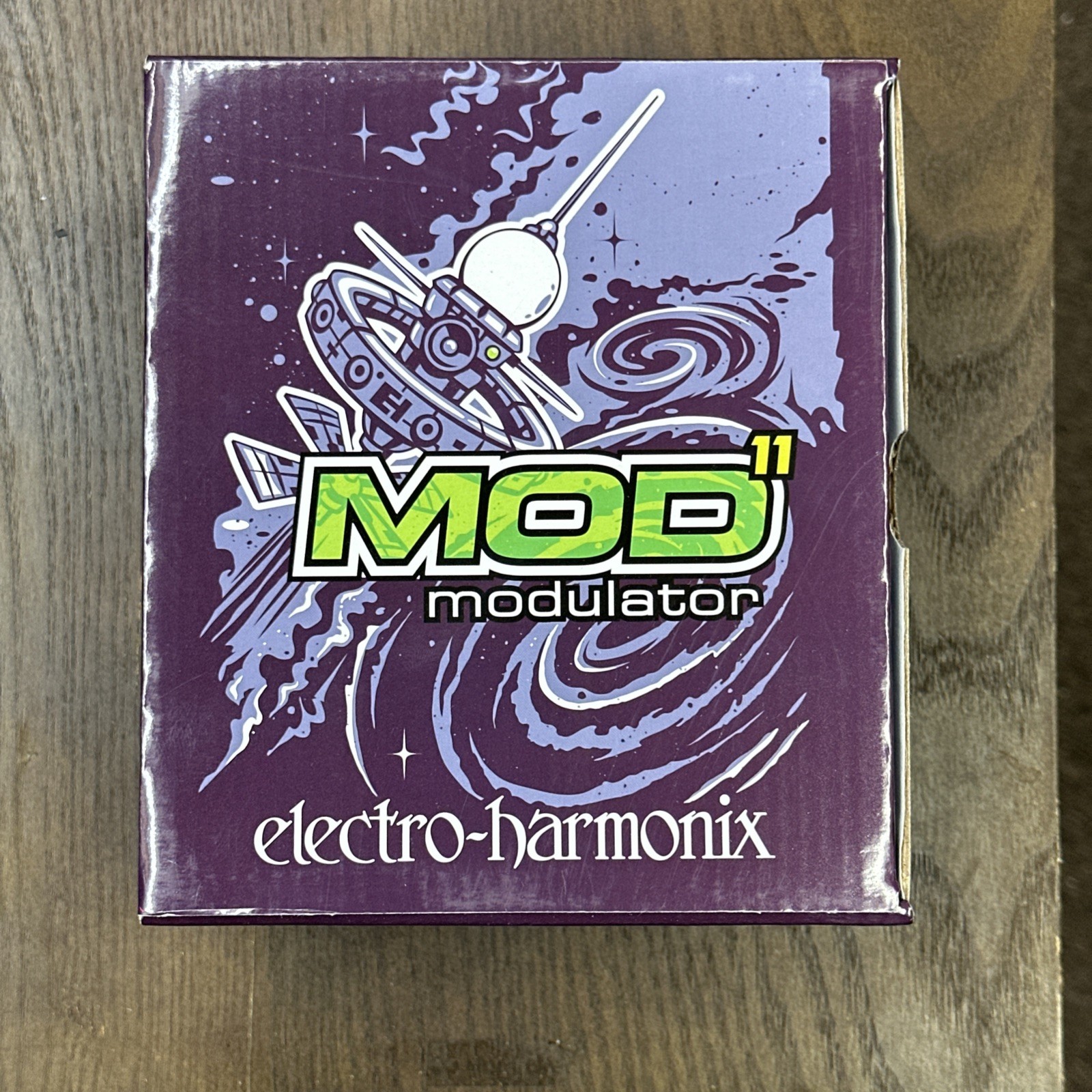 Electro Harmonix EHK MOD 11 Modulator Guitar Effects Pedal Modulation NEW IN BOX