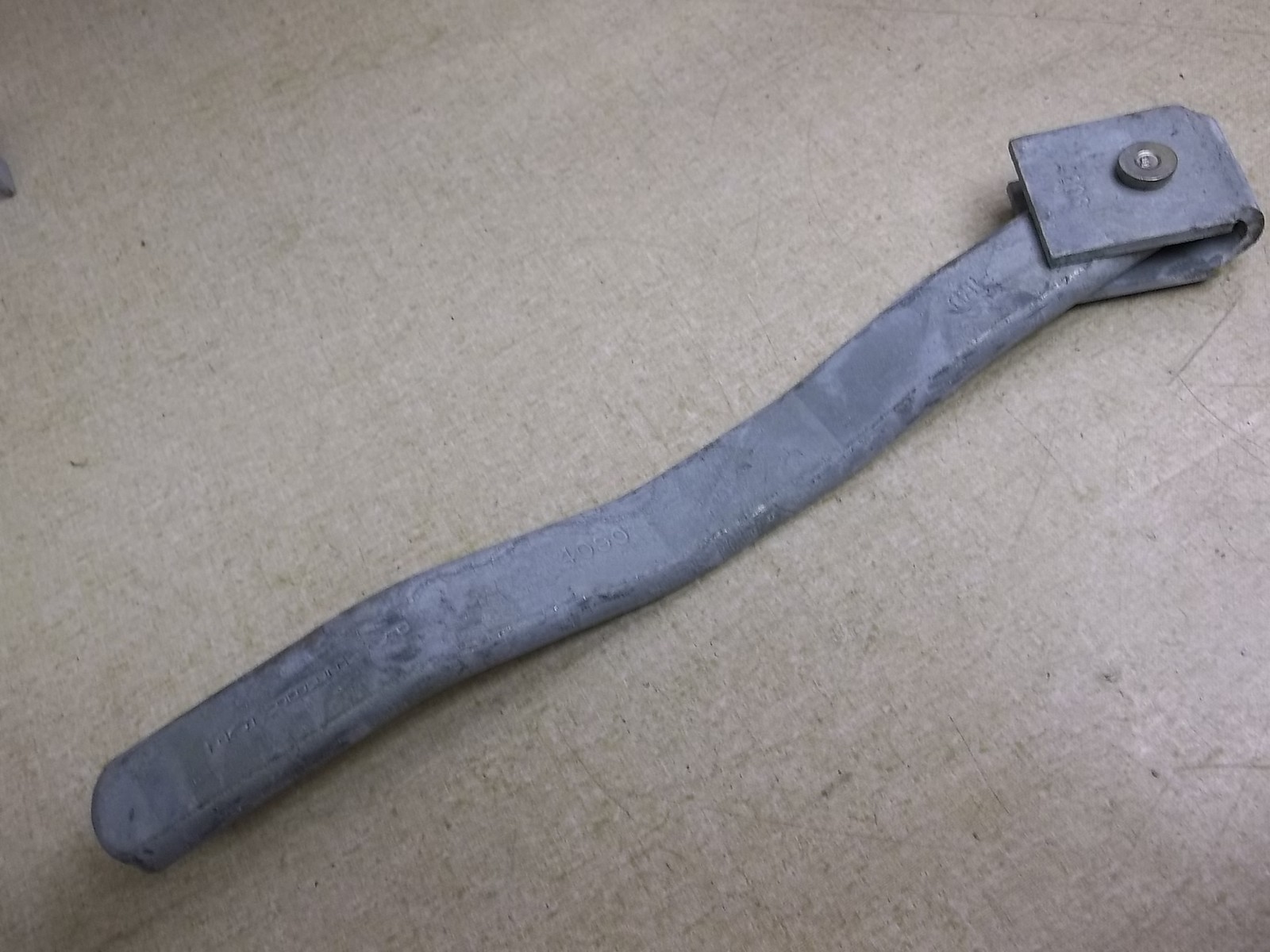 NEW Bracket 4090 and 4208 Strap For Semi Truck *FREE SHIPPING*